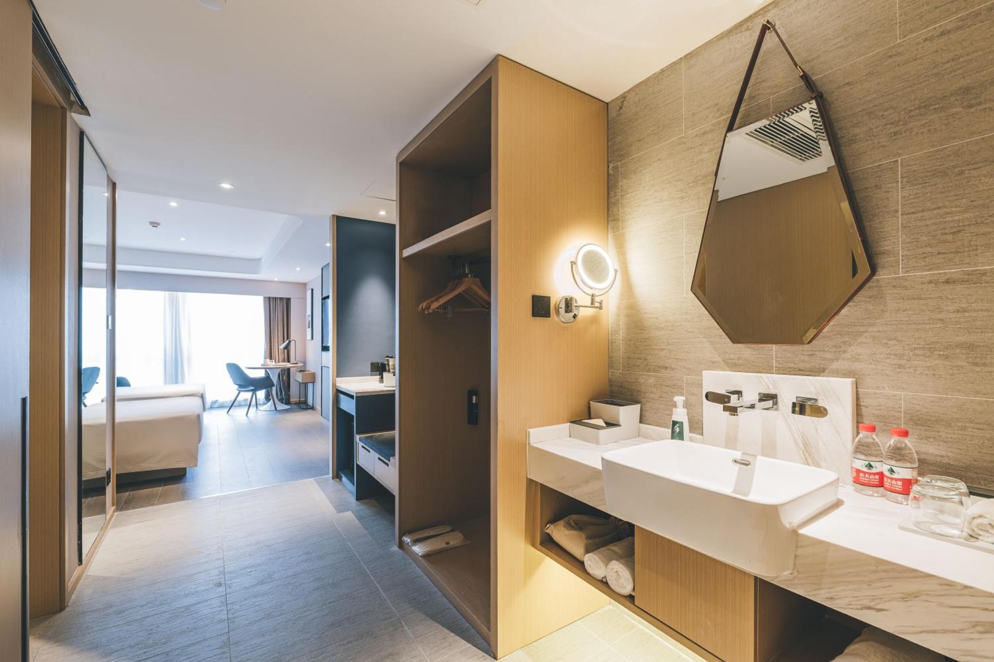 Hotel Atour S Xujiahui Tianyaoqiao Shanghai